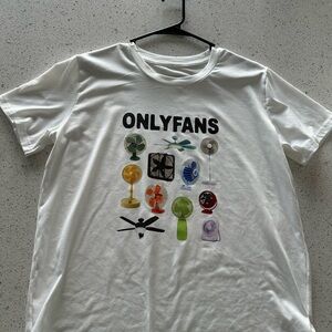 White Graphic Tee with Fan Print